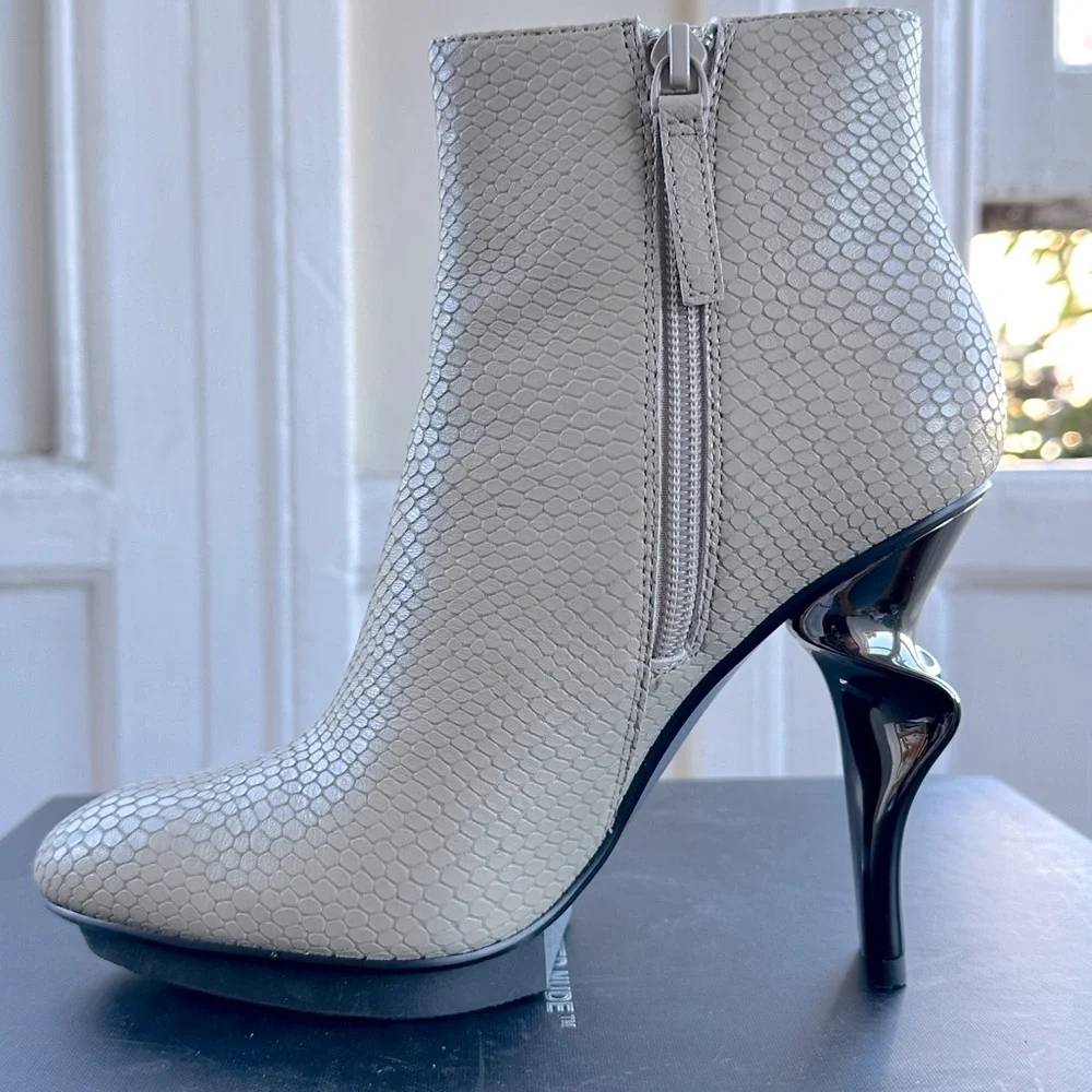 Edgy Twirl Bootie UNITED NUDE - Picture 4 of 4